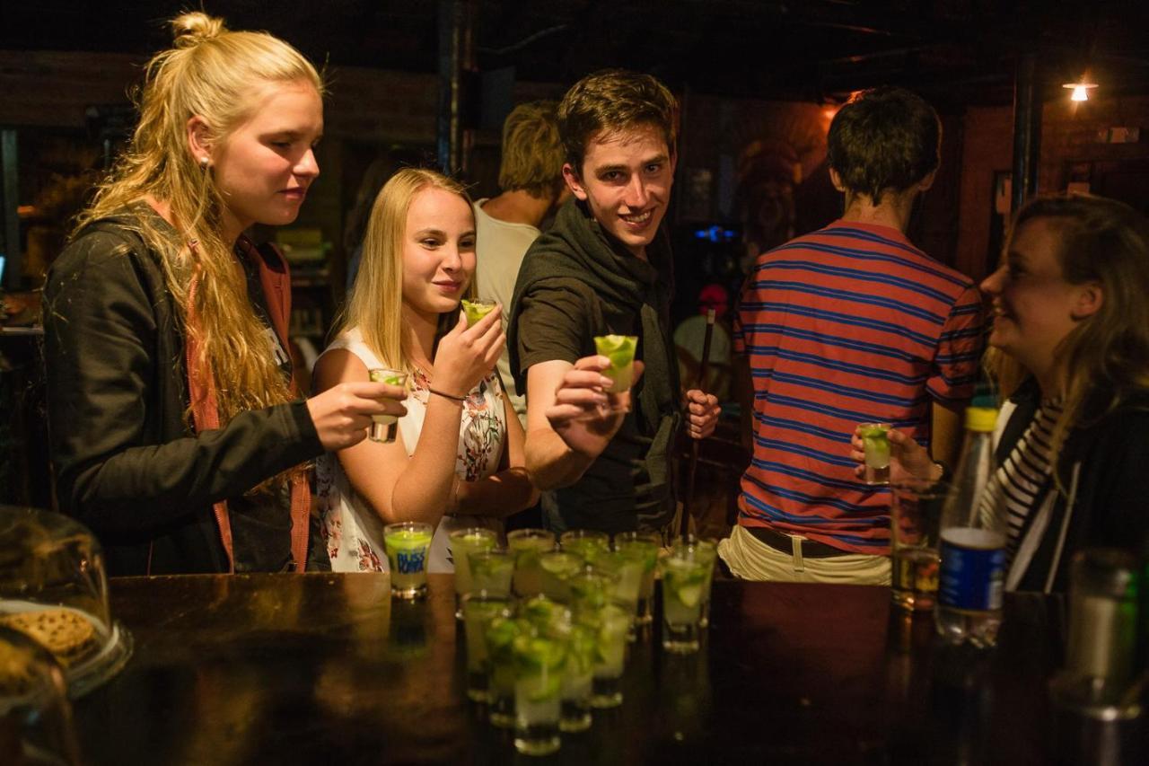 Great Hostels Backpackers بانيوس المظهر الخارجي الصورة
